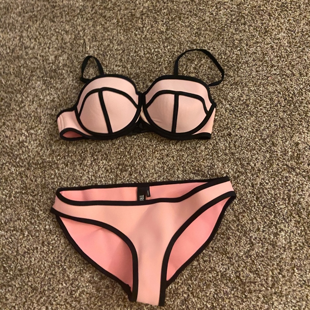 Triangl bathing suit